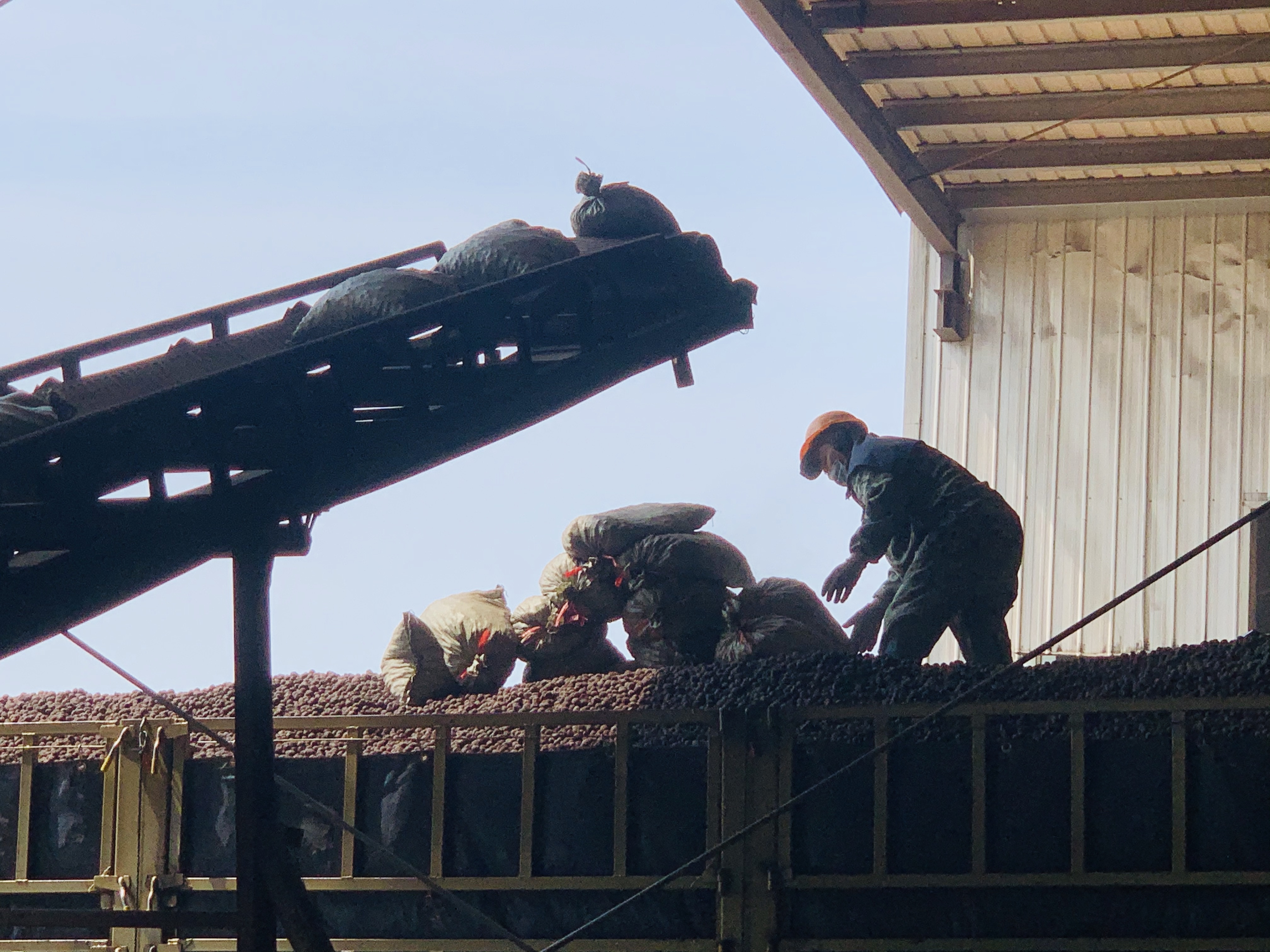 撫州陶粒廠家，撫州唯一建筑回填陶粒生產(chǎn)基地